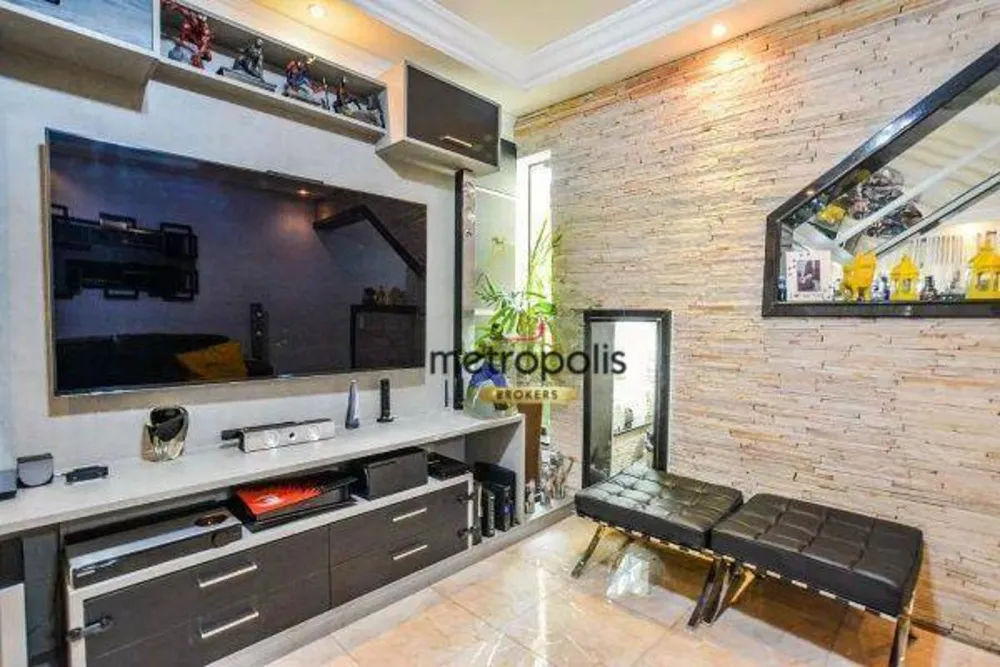 Sobrado, 4 quartos, 220 m² - Foto 1