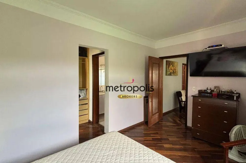 Sobrado, 3 quartos, 239 m² - Foto 6