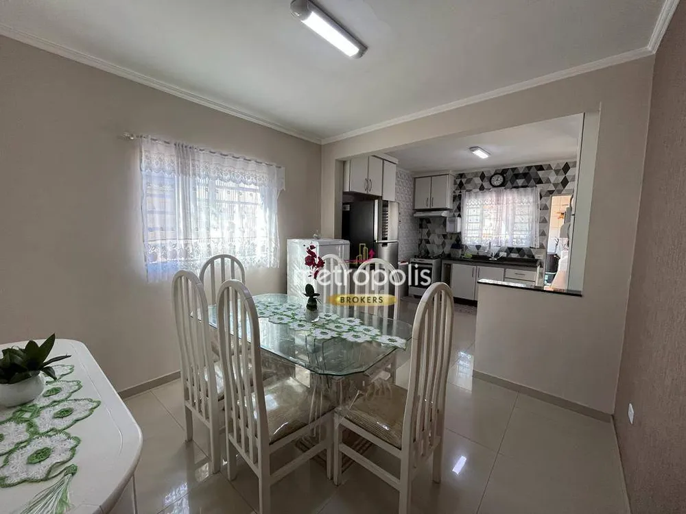Sobrado, 3 quartos, 200 m² - Foto 1