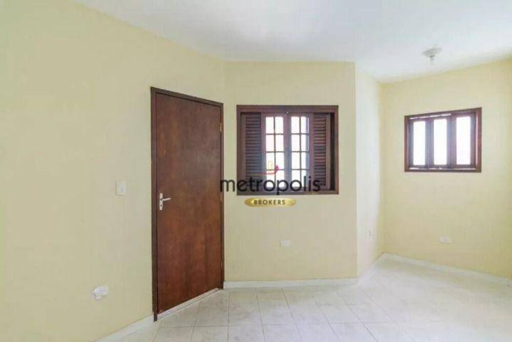 Casa à venda e aluguel com 4 quartos, 277m² - Foto 4