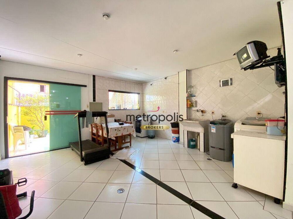 Casa, 4 quartos, 260 m² - Foto 2