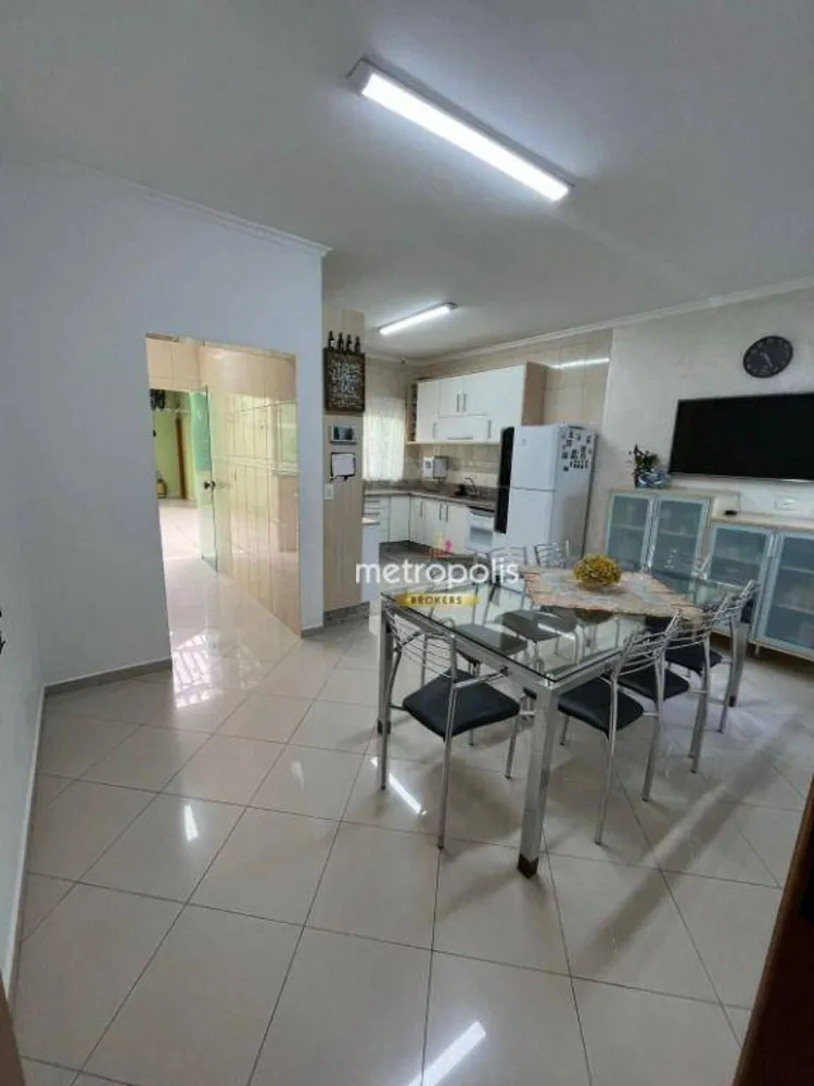 Sobrado, 3 quartos, 239 m² - Foto 3