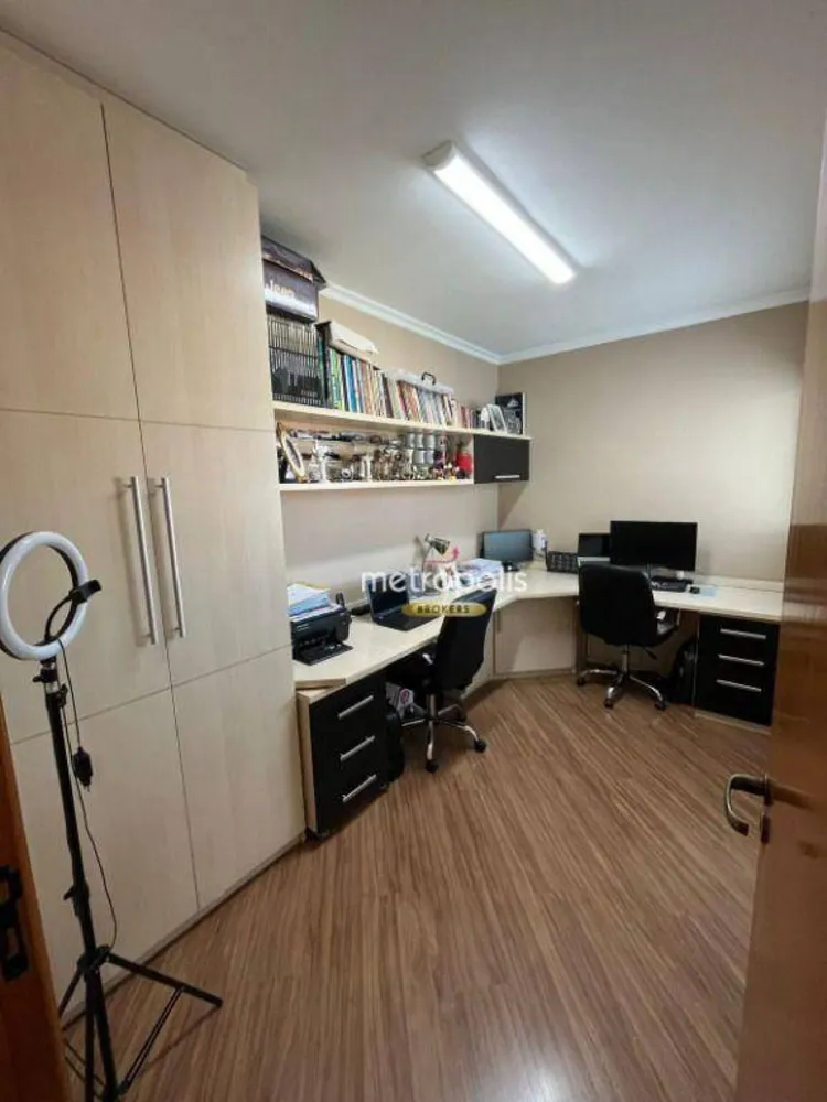Sobrado, 3 quartos, 239 m² - Foto 5