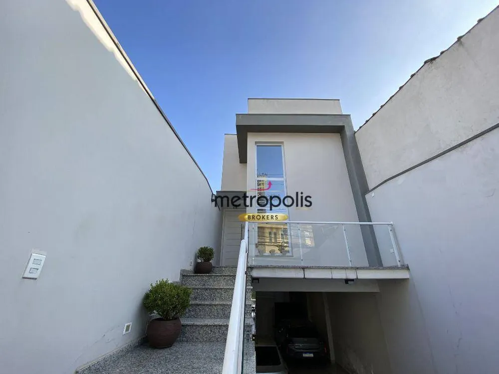 Sobrado, 3 quartos, 309 m² - Foto 1