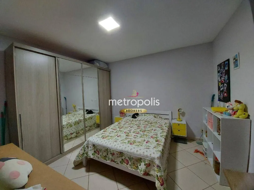 Sobrado, 3 quartos, 181 m² - Foto 1