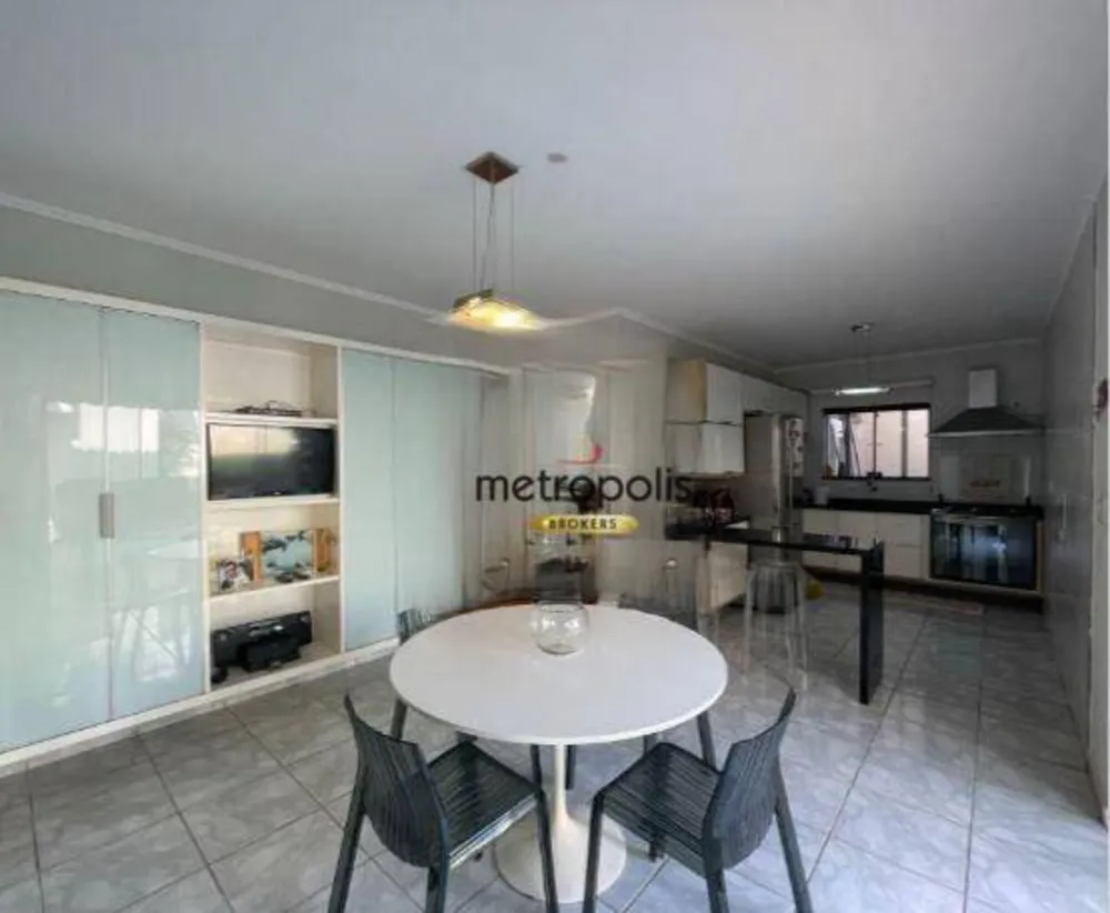 Sobrado, 3 quartos, 232 m² - Foto 3