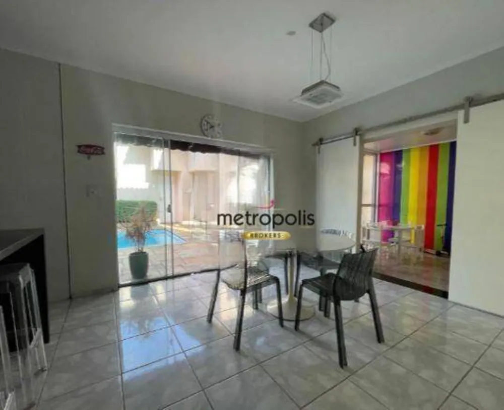 Sobrado, 3 quartos, 232 m² - Foto 1