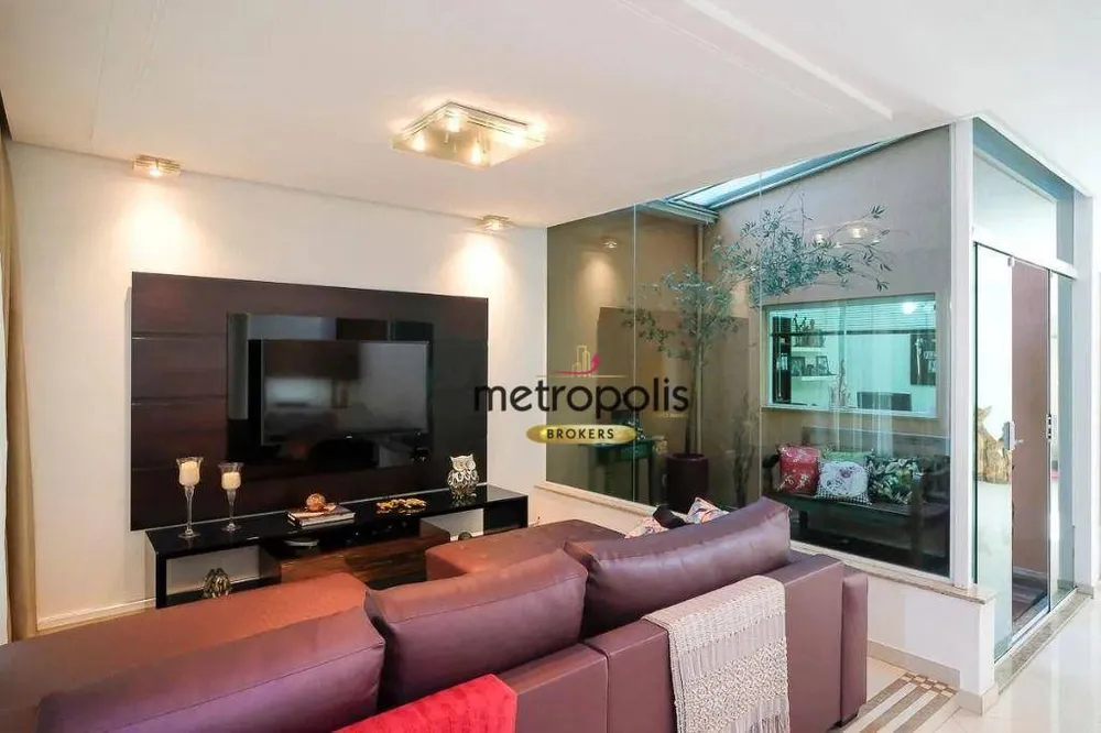 Sobrado, 3 quartos, 465 m² - Foto 2