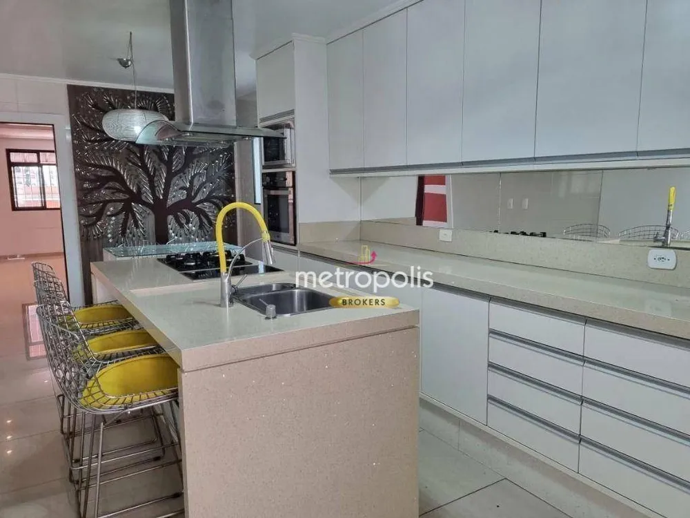 Sobrado, 3 quartos, 300 m² - Foto 8