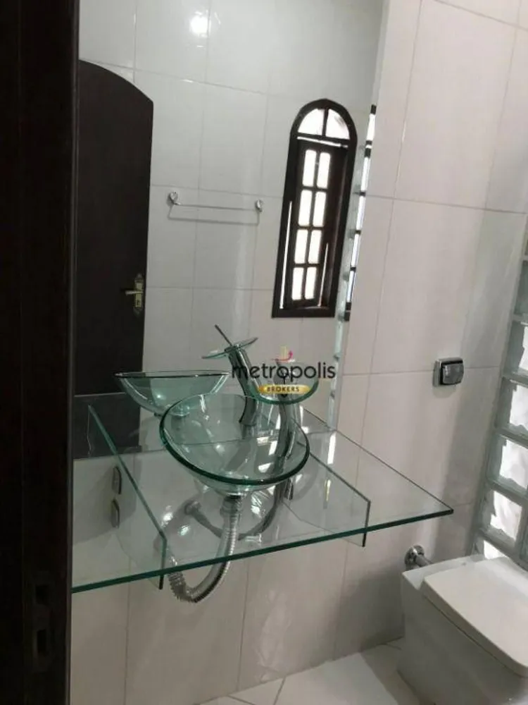 Sobrado, 3 quartos, 180 m² - Foto 1