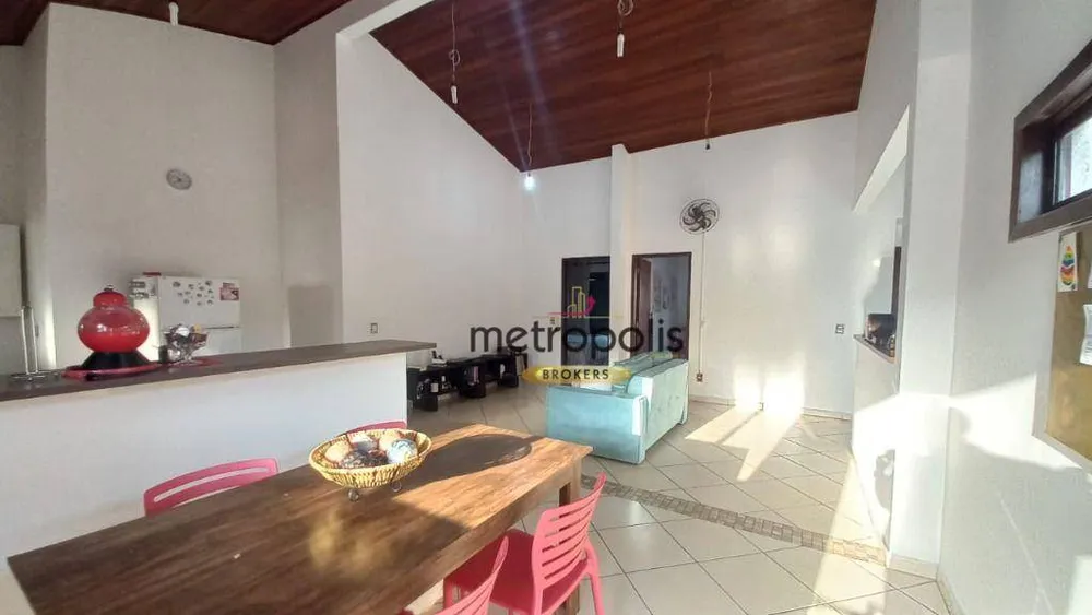 Casa, 5 quartos, 290 m² - Foto 2