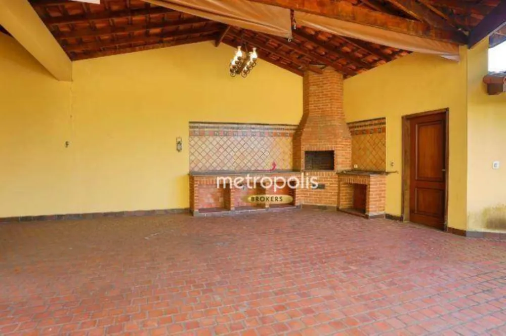 Sobrado, 4 quartos, 680 m² - Foto 1