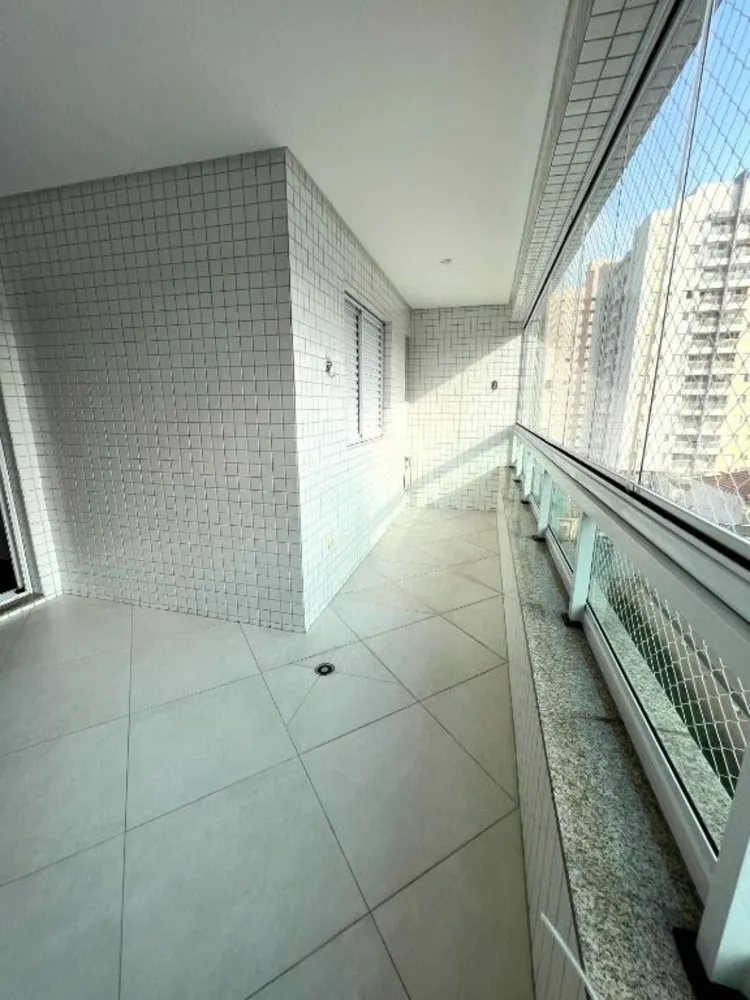 Apartamento, 3 quartos, 130 m² - Foto 2