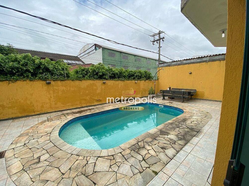 Casa, 4 quartos, 250 m² - Foto 2