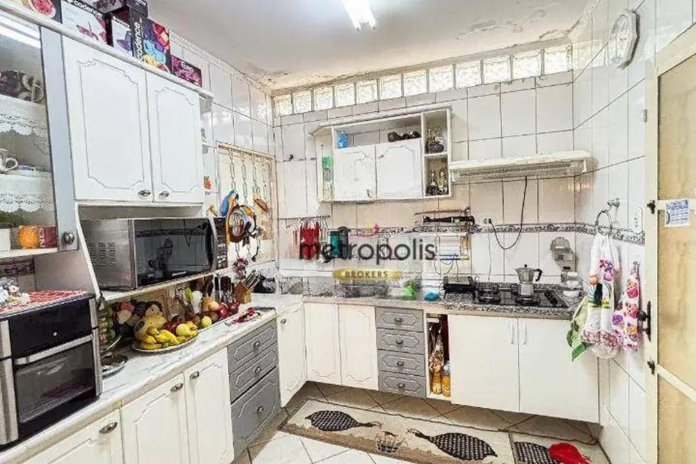 Casa, 3 quartos, 207 m² - Foto 2