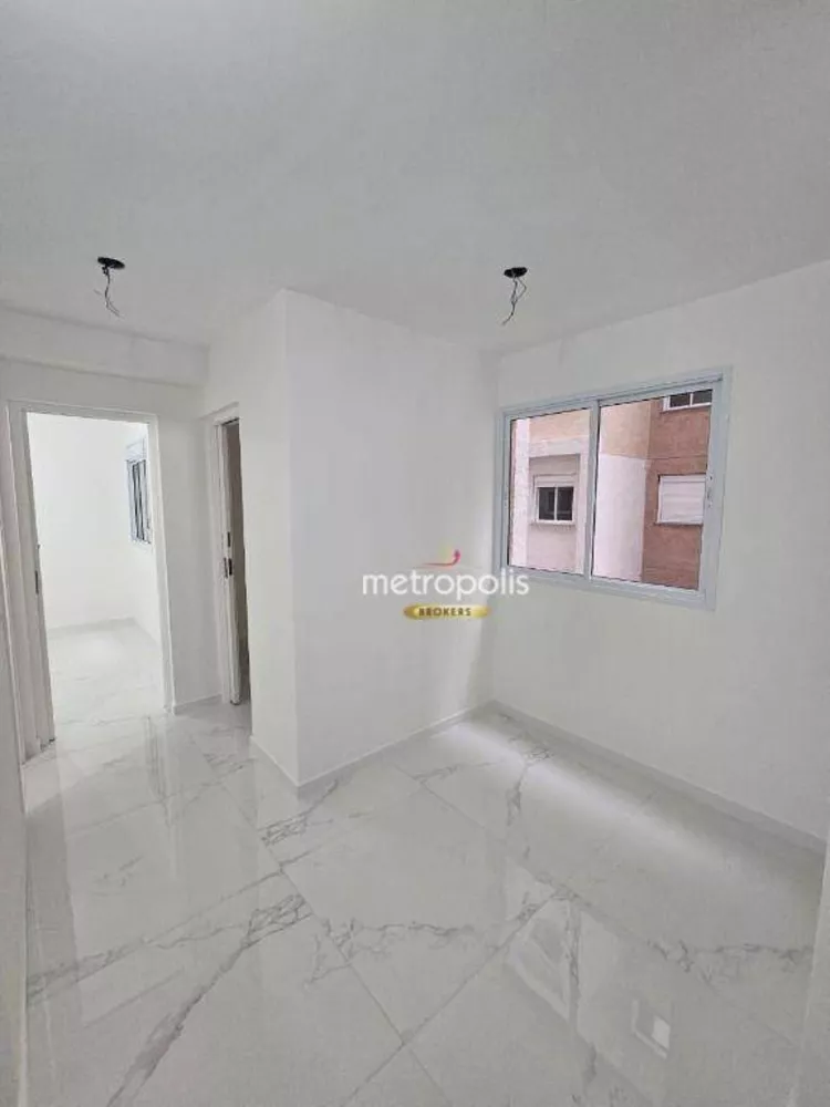 Apartamento à venda com 2 quartos, 37m² - Foto 2