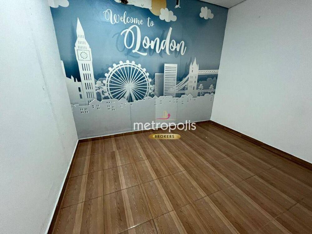 Casa à venda com 6 quartos, 167m² - Foto 2