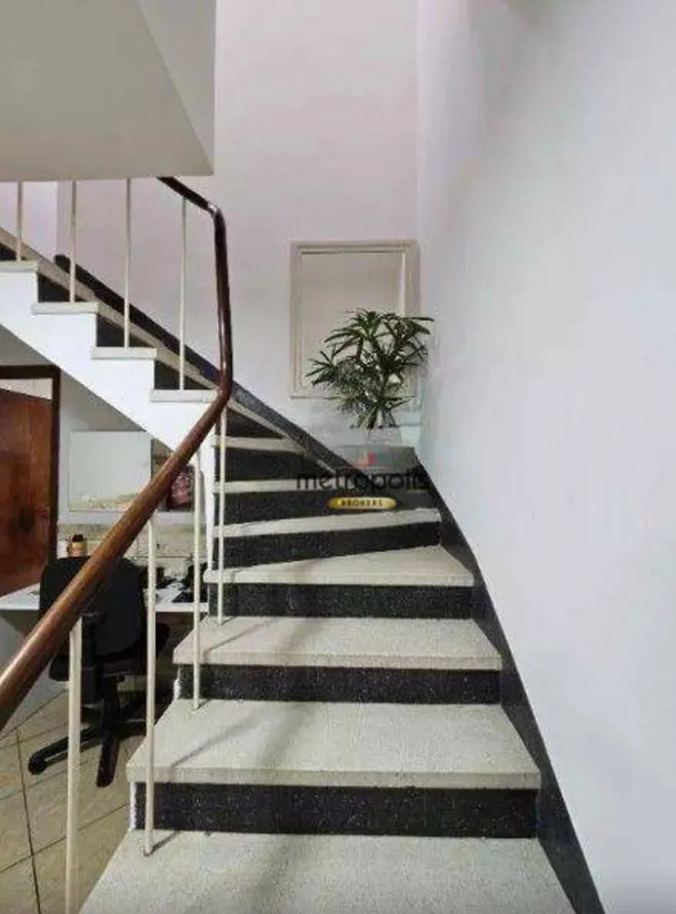 Sobrado, 3 quartos, 202 m² - Foto 1