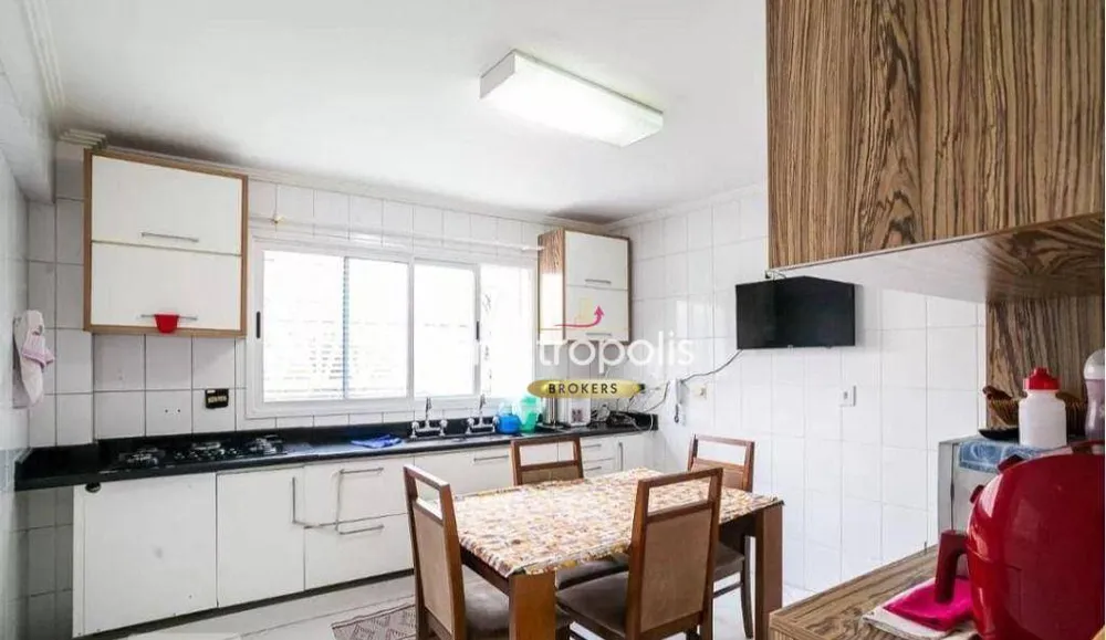 Sobrado, 3 quartos, 200 m² - Foto 4