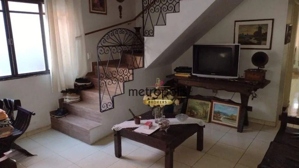 Sobrado, 3 quartos, 180 m² - Foto 2