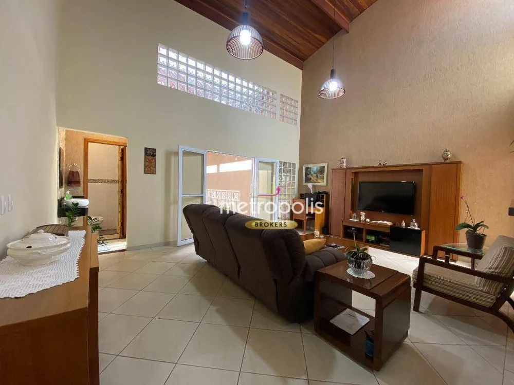 Sobrado, 8 quartos, 420 m² - Foto 2