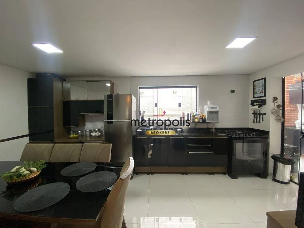 Sobrado, 3 quartos, 158 m² - Foto 2