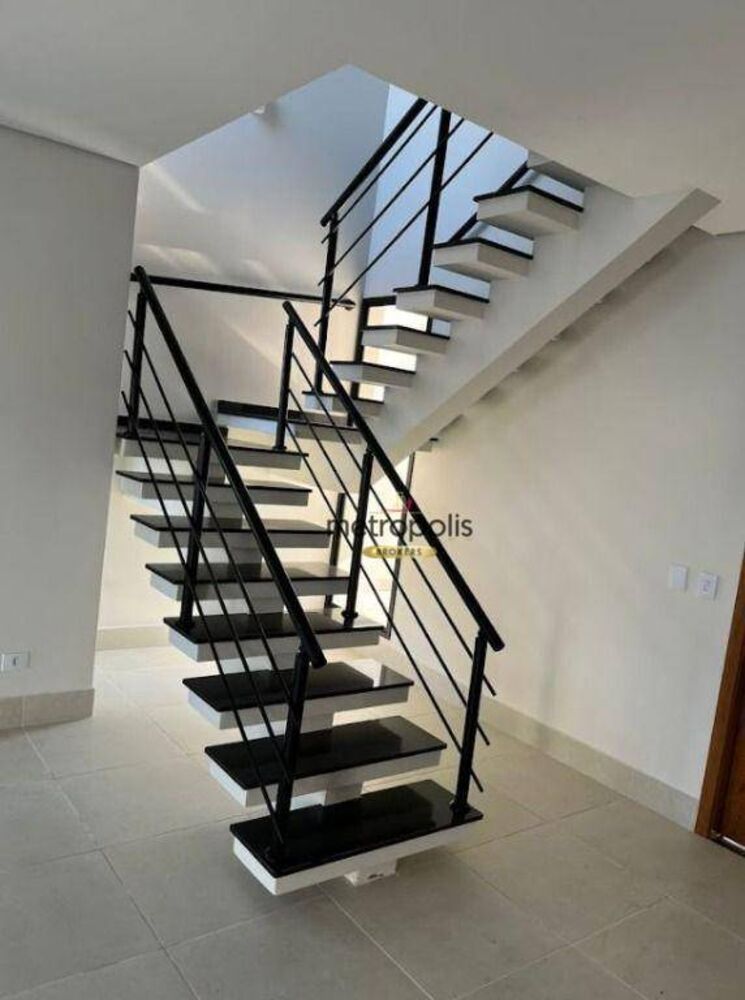 Sobrado à venda com 4 quartos, 193m² - Foto 4