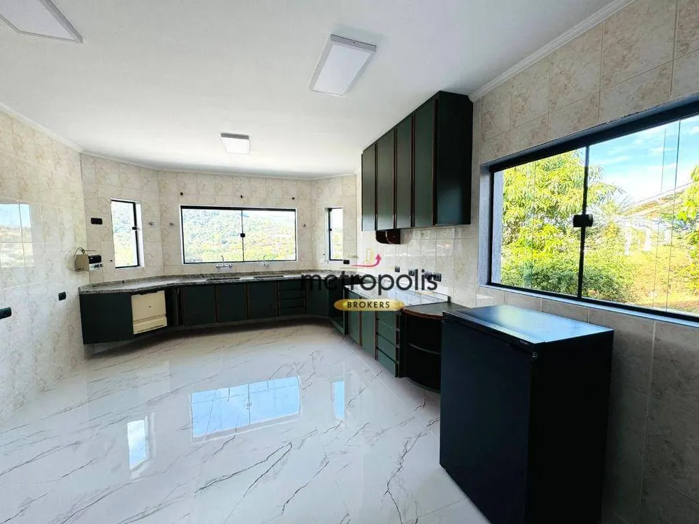 Casa, 4 quartos, 300 m² - Foto 2