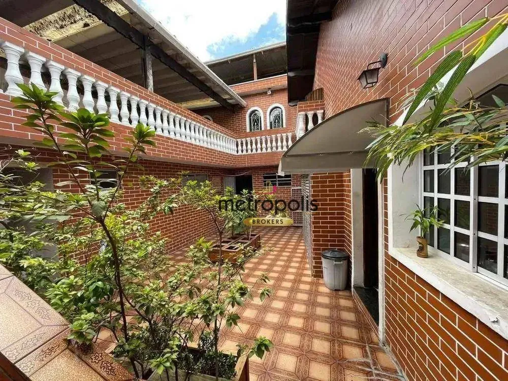 Casa, 3 quartos, 258 m² - Foto 9