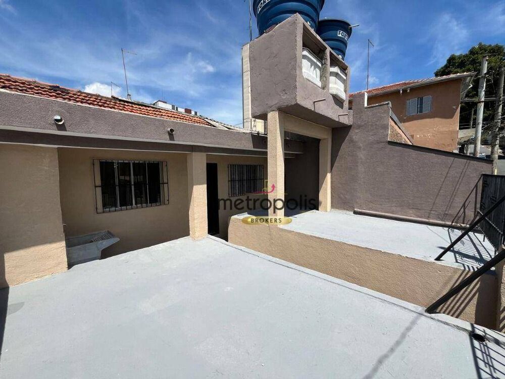 Casa para alugar com 1 quarto, 30m² - Foto 8