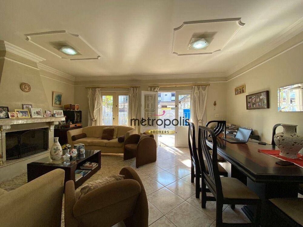 Casa à venda com 2 quartos, 270m² - Foto 3