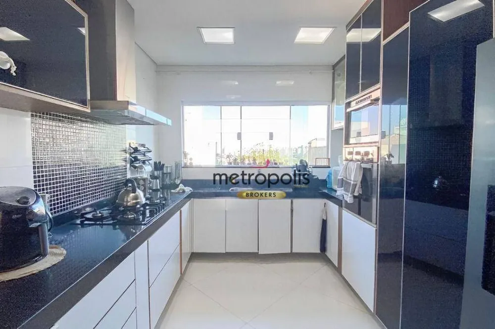 Sobrado, 3 quartos, 248 m² - Foto 5
