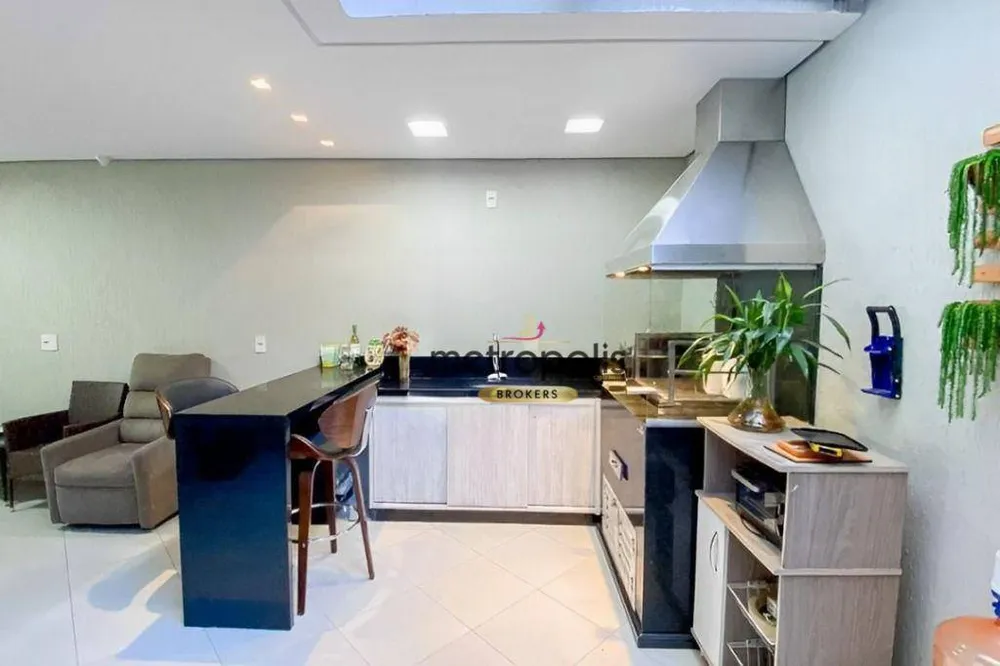 Sobrado, 3 quartos, 248 m² - Foto 8