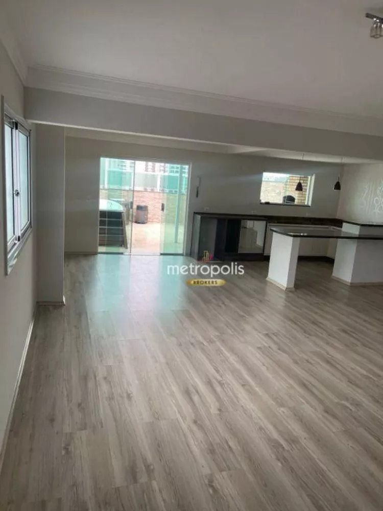 Cobertura à venda com 3 quartos, 200m² - Foto 2