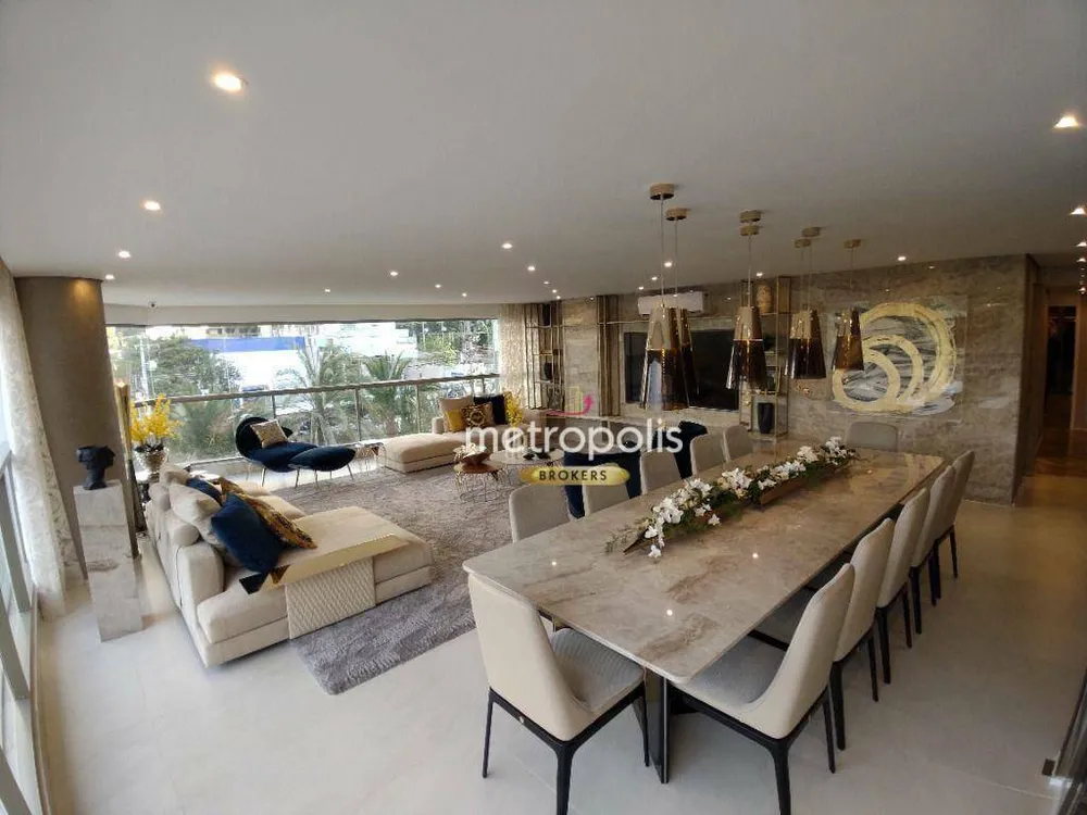 Apartamento, 3 quartos, 221 m² - Foto 1