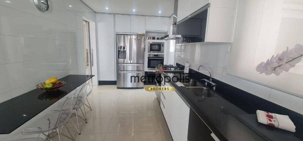 Apartamento à venda com 3 quartos, 198m² - Foto 17