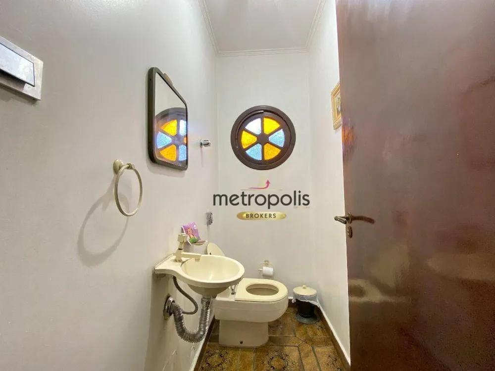 Sobrado, 4 quartos, 224 m² - Foto 1