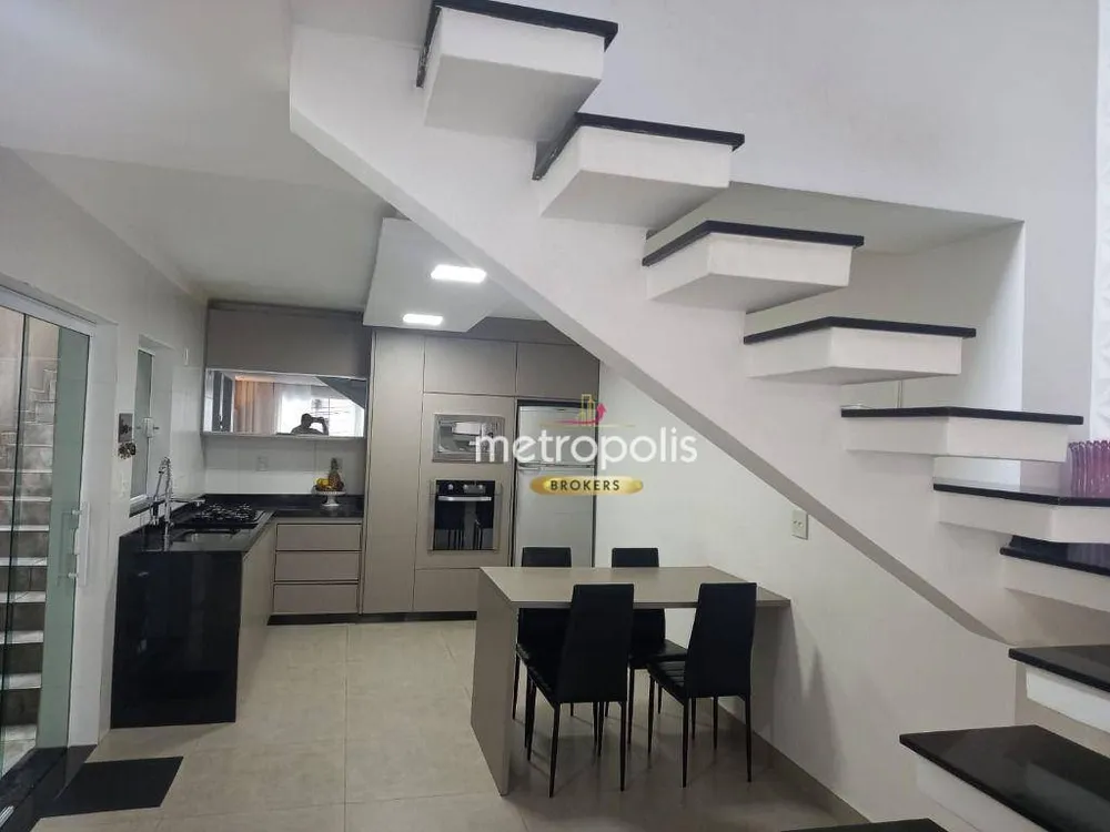 Sobrado, 2 quartos, 200 m² - Foto 2