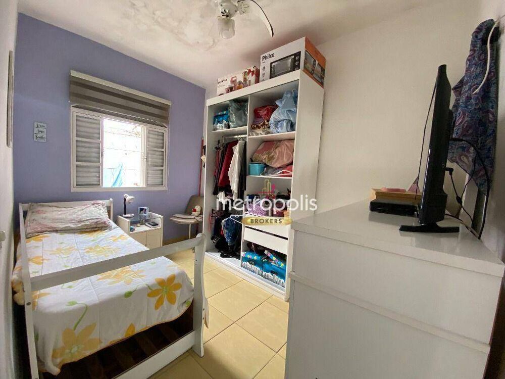 Casa à venda com 5 quartos, 150m² - Foto 3