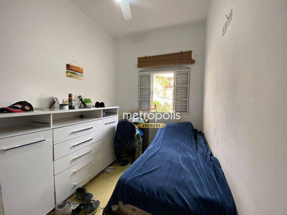 Casa à venda com 5 quartos, 150m² - Foto 4
