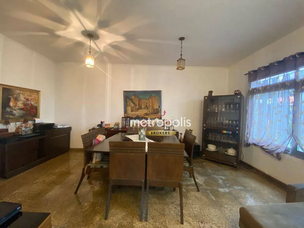 Casa, 3 quartos, 250 m² - Foto 1