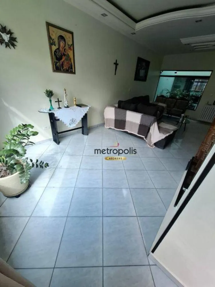 Sobrado, 3 quartos, 215 m² - Foto 2