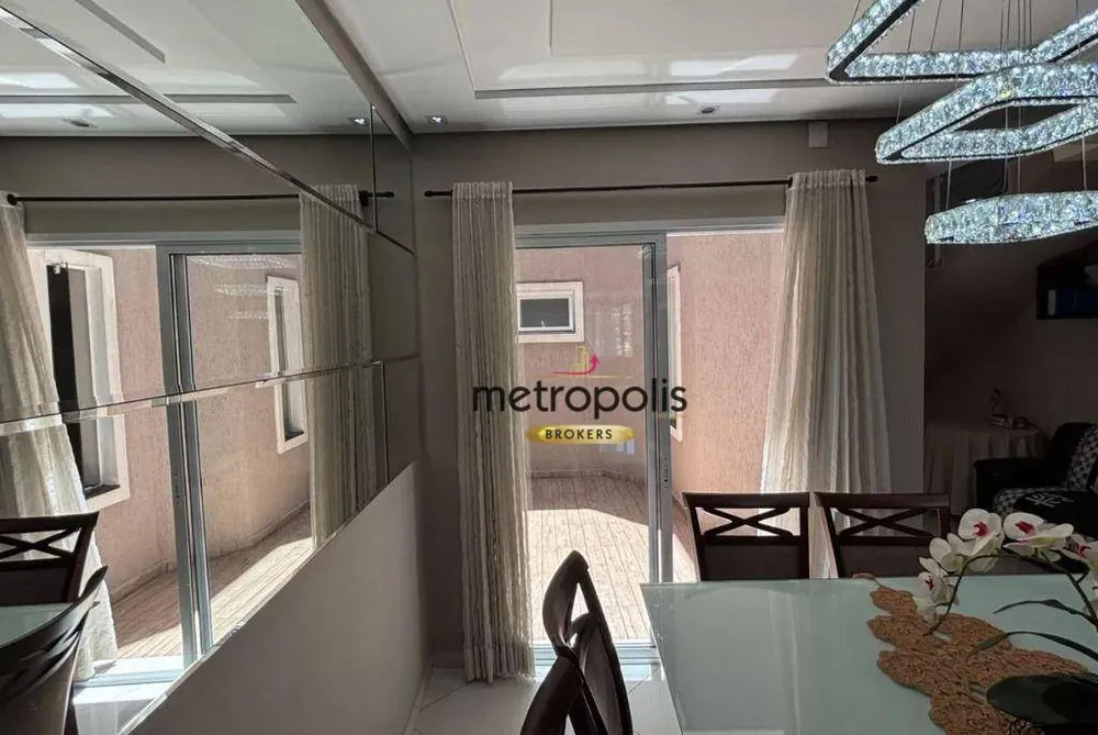 Sobrado, 3 quartos, 242 m² - Foto 2