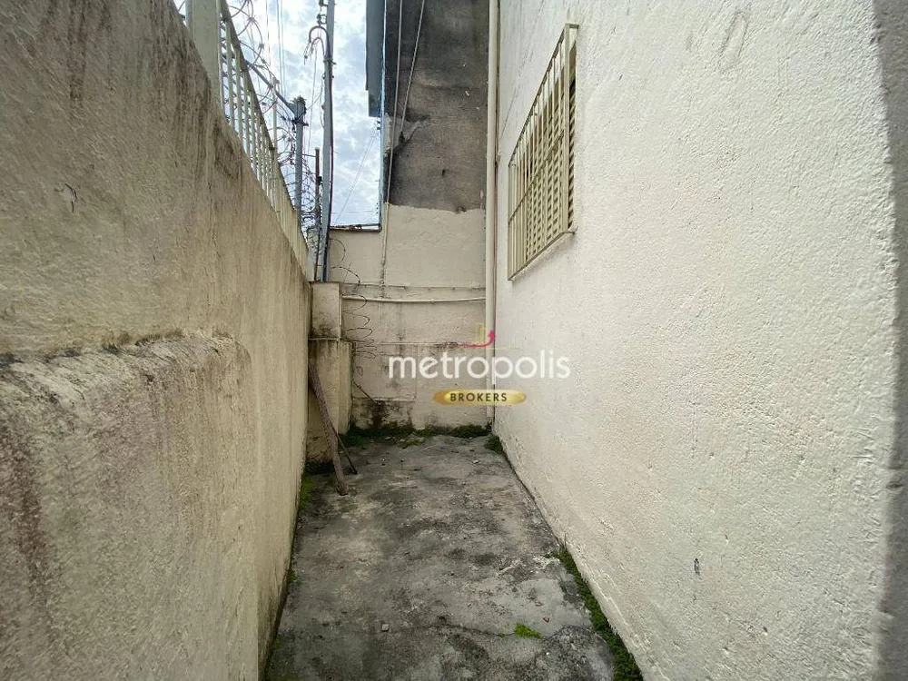 Casa, 1 quarto, 250 m² - Foto 2