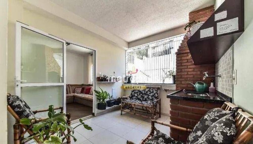 Apartamento à venda com 3 quartos, 96m² - Foto 2