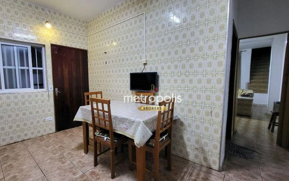 Sobrado, 6 quartos, 193 m² - Foto 4