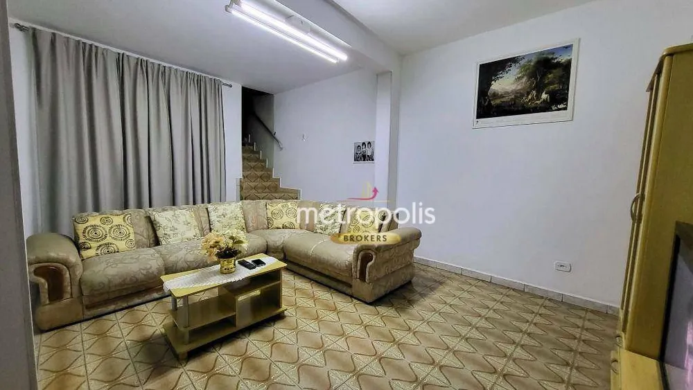 Sobrado, 6 quartos, 193 m² - Foto 1