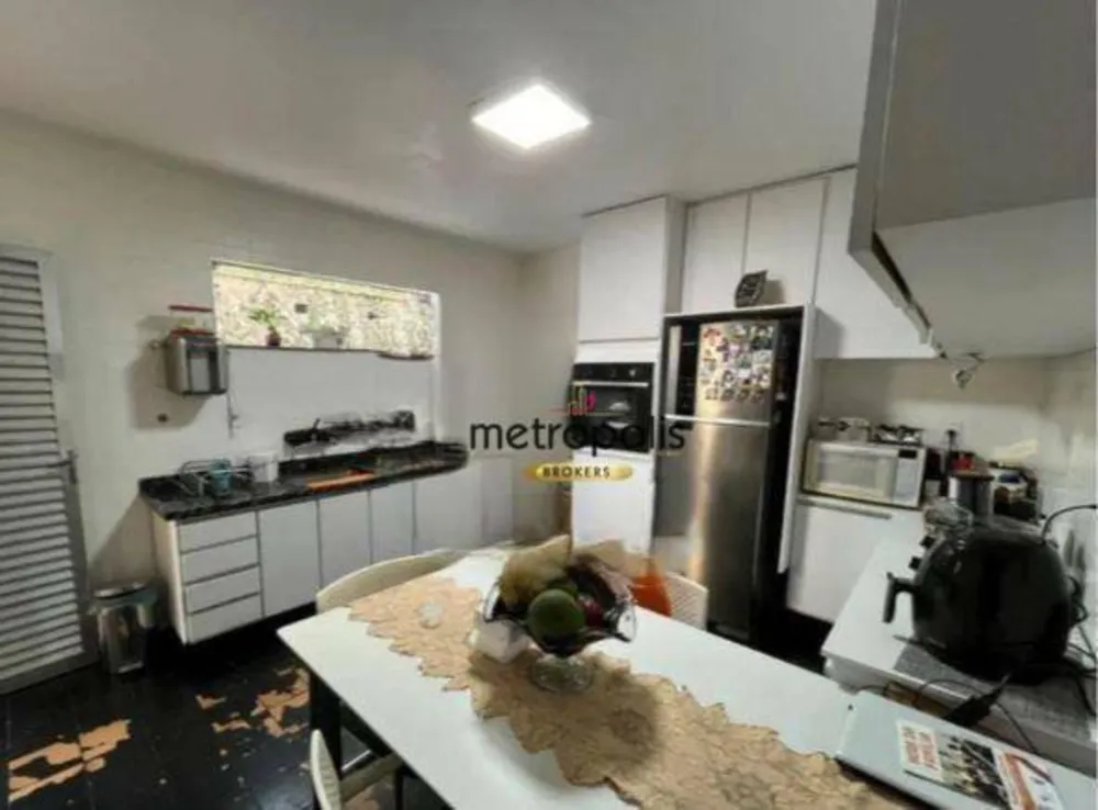 Sobrado, 5 quartos, 248 m² - Foto 1
