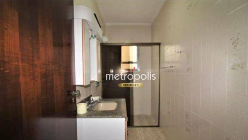 Apartamento à venda com 3 quartos, 222m² - Foto 4