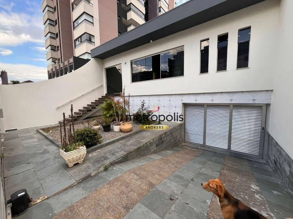 Sobrado, 3 quartos, 367 m² - Foto 8